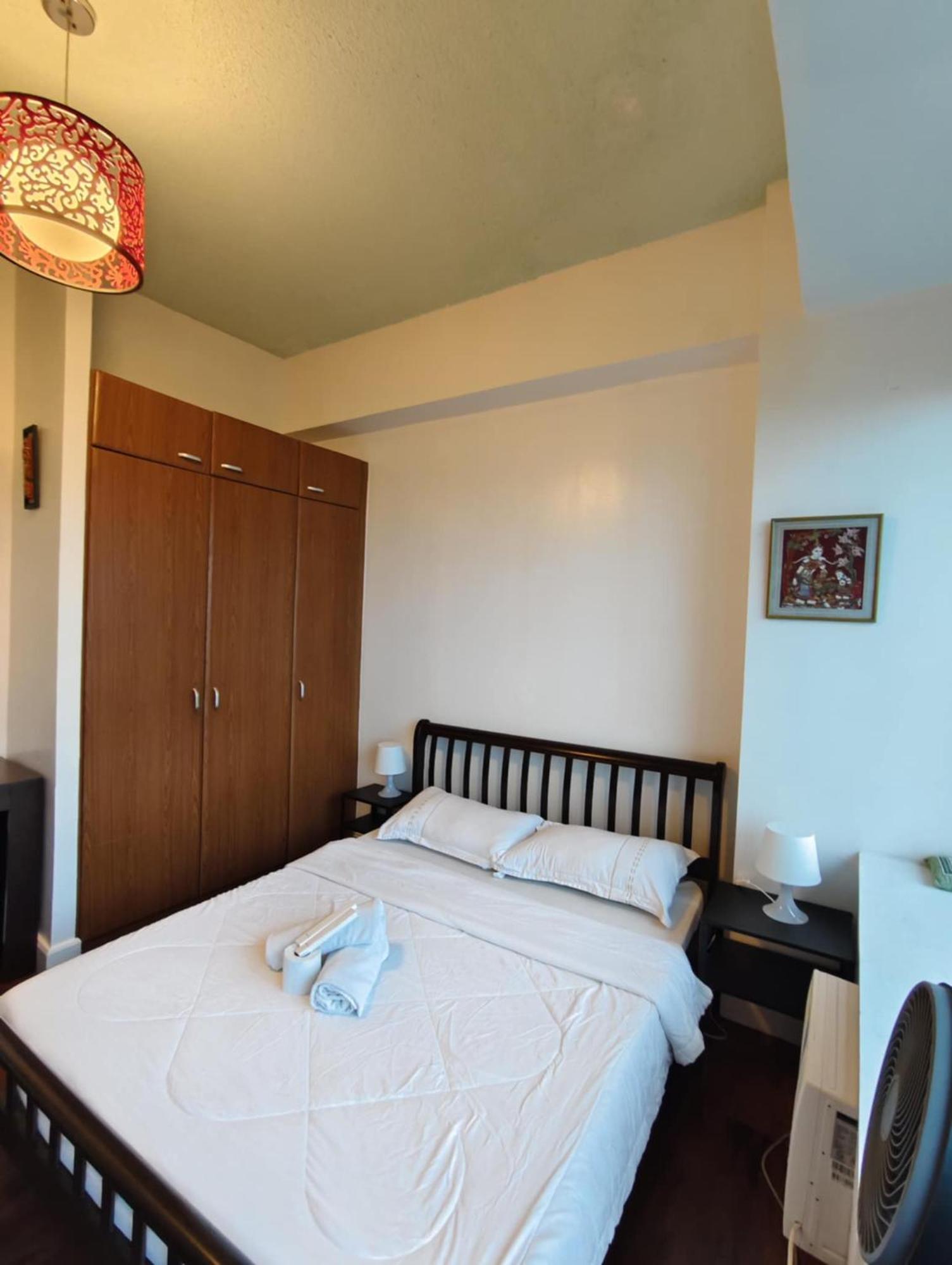 Bellagio One Bedrroom Bgc Burgos Circle By Christine Suites Ph 达义 外观 照片